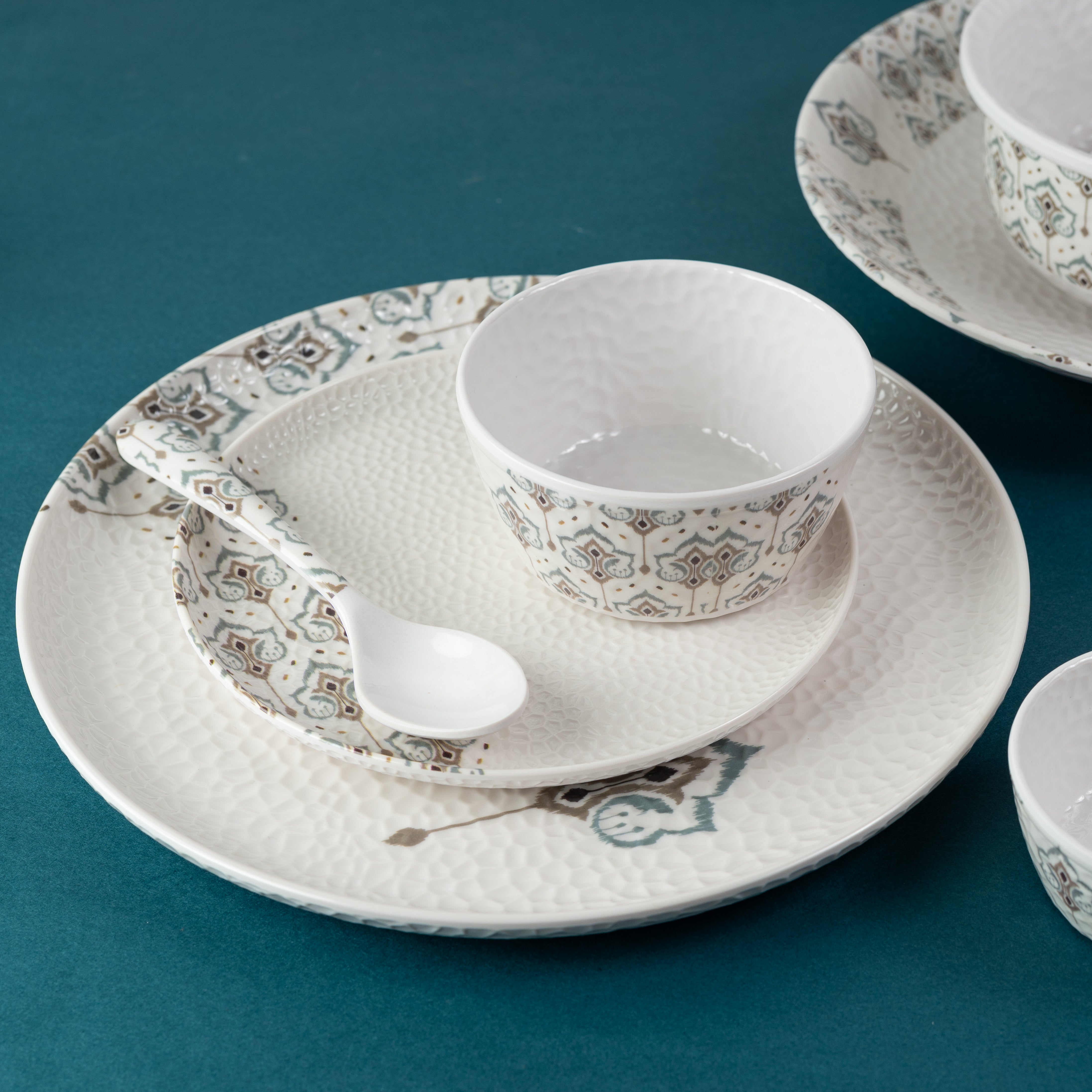 Opal Hammer Series Round Dinner Set(33 Piece)