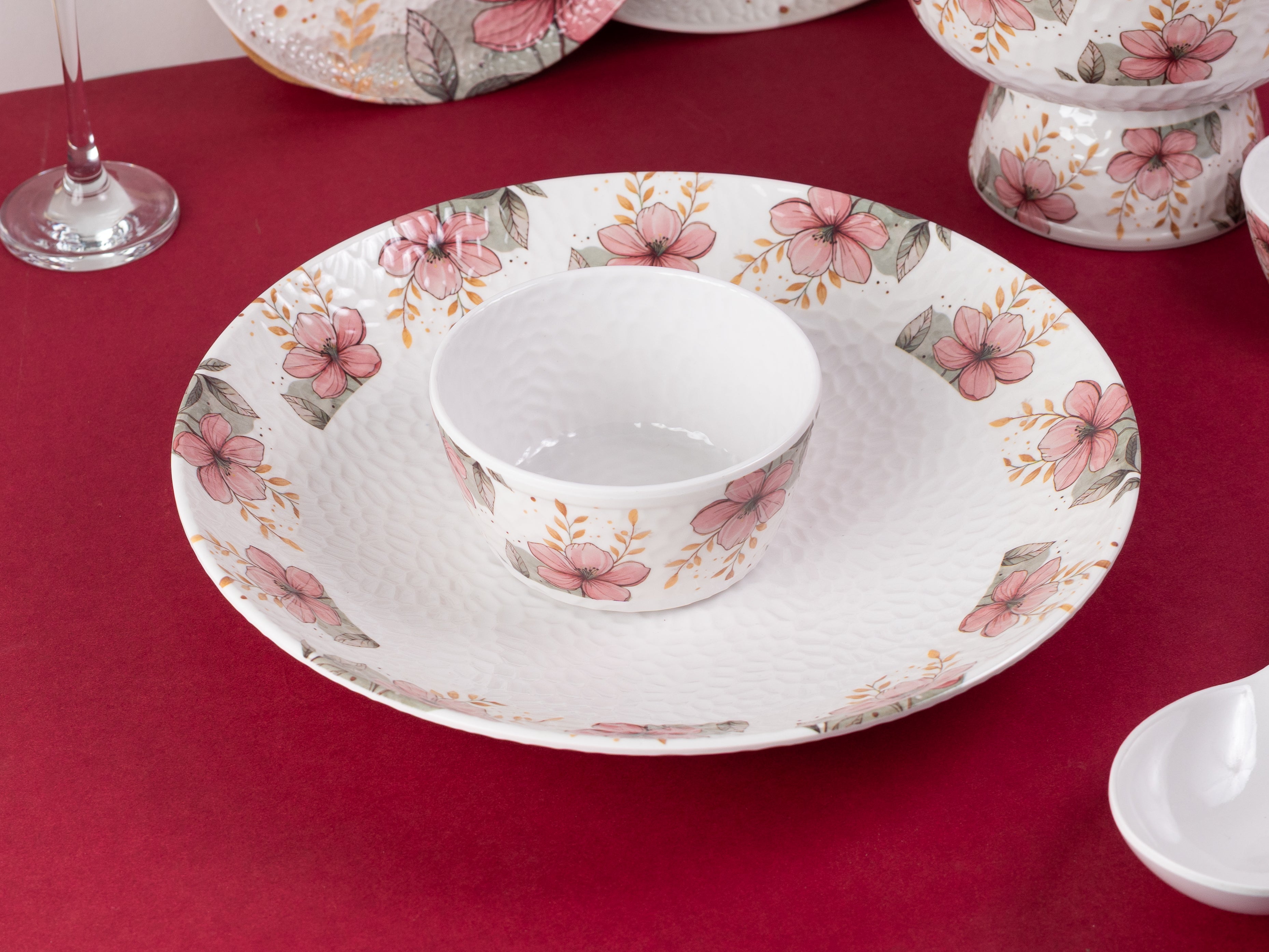Daisy Hammer Series Round Dinner Set(33 Piece)