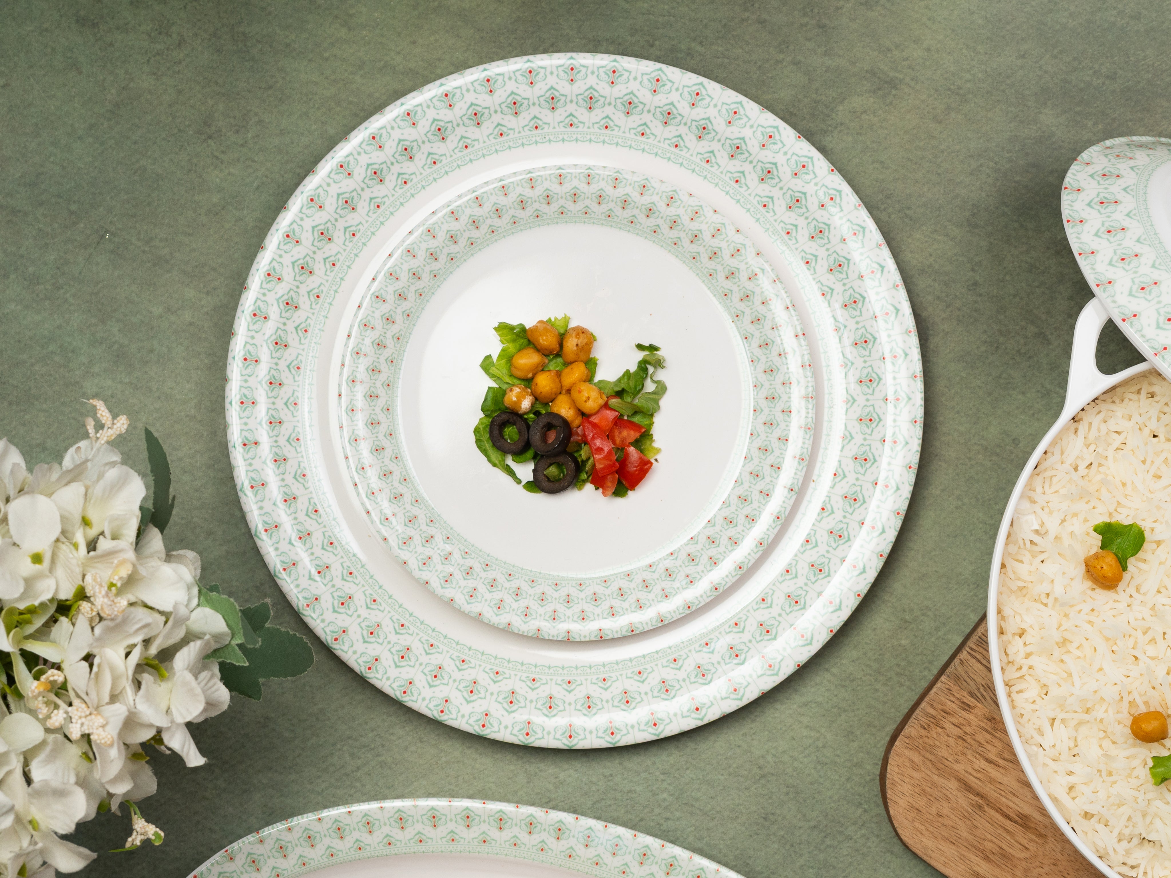 37 Piece Azira Floral Mint Classic Round Dinner Set