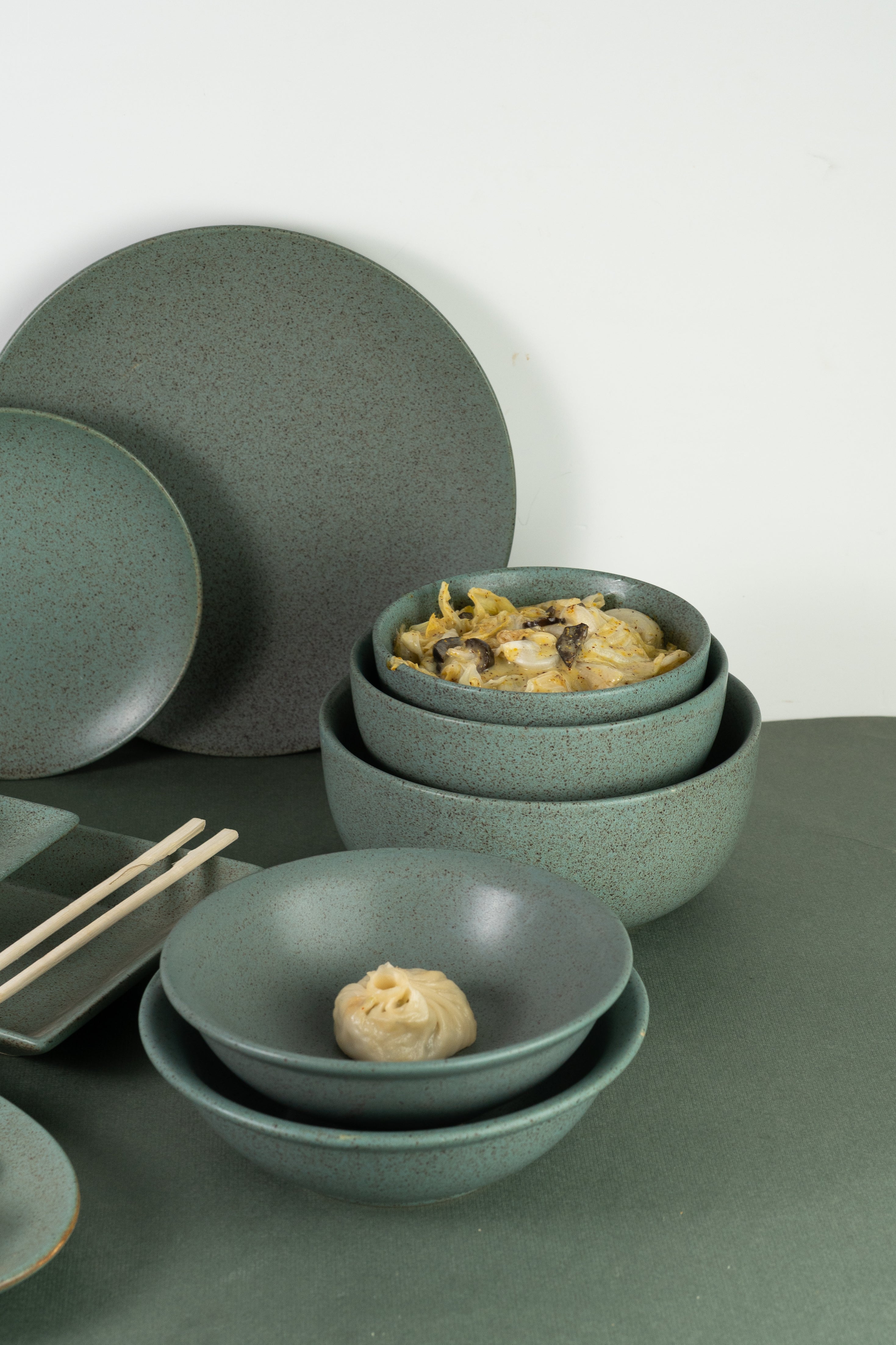 Moss Green Ceramic Bowl(Set of 4)