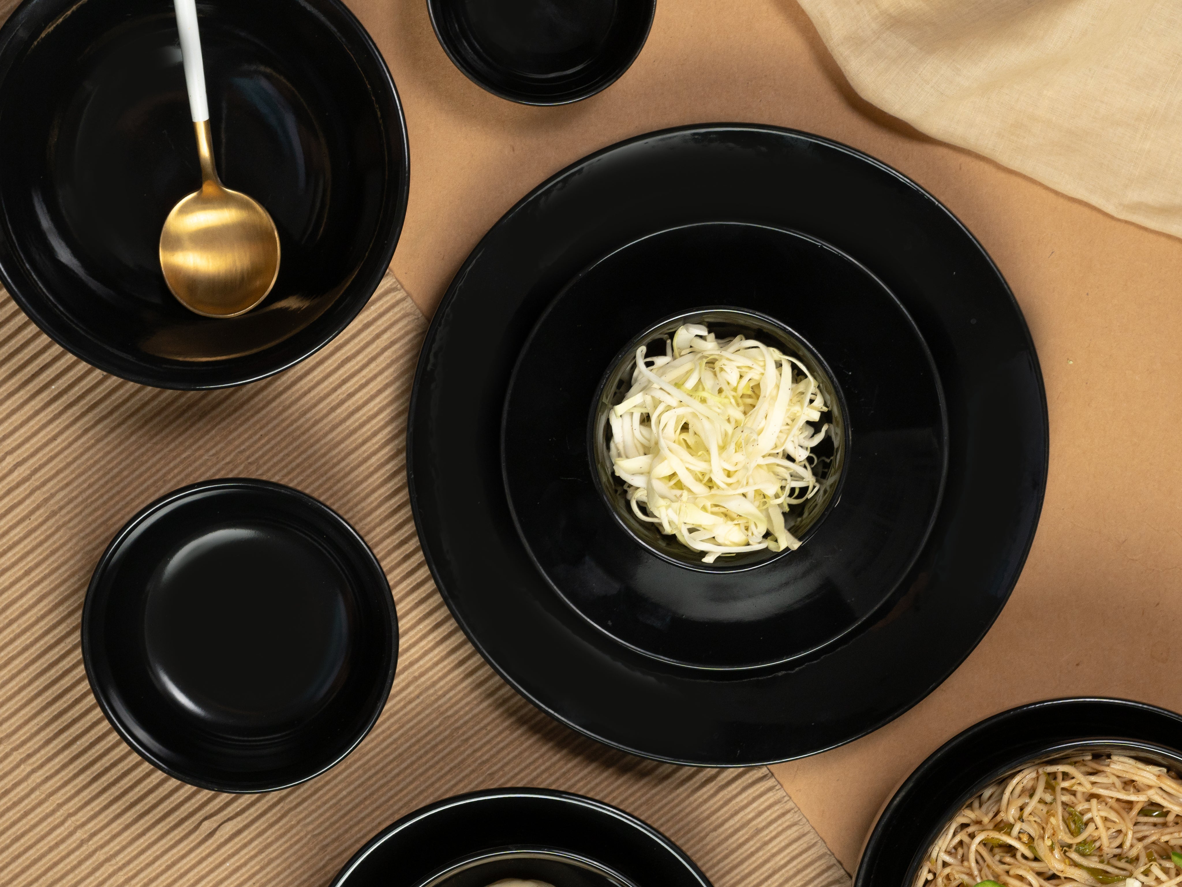 Nero Black Ceramic Bowl(Set of 4)
